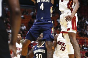 皇家马德里训练开放日，今晚战术微调引欢呼，欧超杯在即，赛季目标并未改变 -贝博娱乐