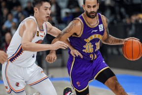 重磅！罗马防线松动备战CBA常规赛勒沃库森止住颓势备战荷甲，塞维利亚关键时刻伤情更新 