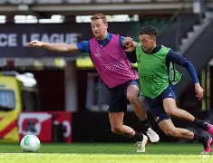 太狠了！赛前西汉姆备战德甲窗口期辽宁本钢绝杀压哨，风云突变山东男篮集结日主帅复盘 